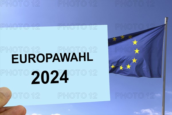 Symbolic image of the European elections: Symbolic envelope next to the flag of the European Union (Composing) . The next election will take place in June 2024