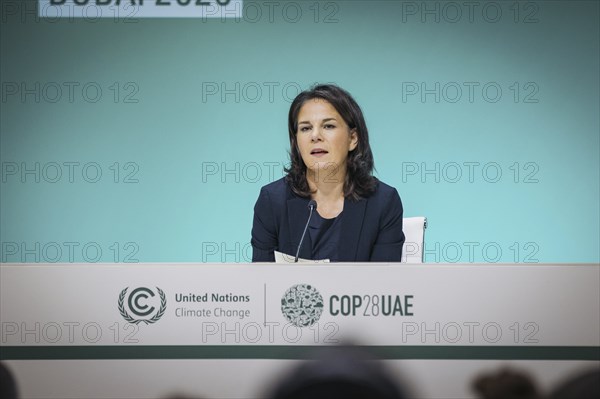 Annalena Baerbock (Buendnis 90 Die Gruenen), Bundesaussenministerin, aufgenommen im Rahmen Pressekonferenz zum Abschluss auf der COP28 in Dubai, 13.12.2023