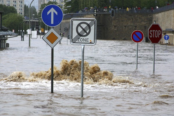 Elbe floods in 2002