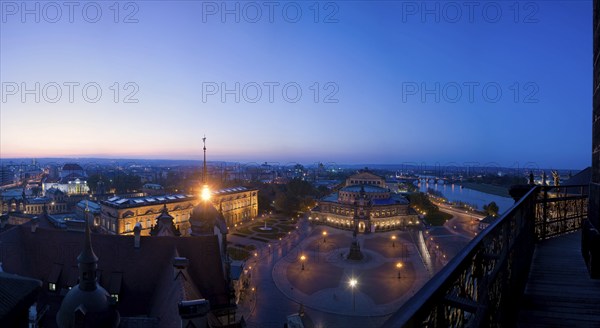 DEU Saxony Dresden Dresden Silhouette