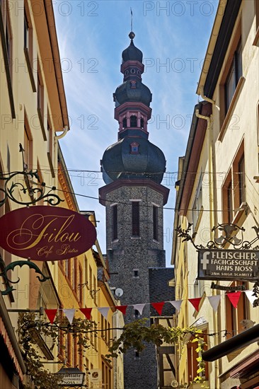 Tower of the parish church of St. Martin in a narrow alley in the historic old town, Cochem, Rhineland-Palatinate, Germany, Europe