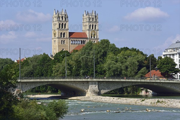 Europe, Germany, Bayer, Munich, Glockenbachviertel, Isar, Reichenbachbrücke, Church of St Maximilian, Hamburg, Hamburg, Federal Republic of Germany, Europe