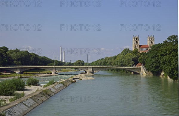 Europe, Germany, Bayer, Munich, Glockenbachviertel, Isar, Reichenbachbrücke, Church of St Maximilian, Europe