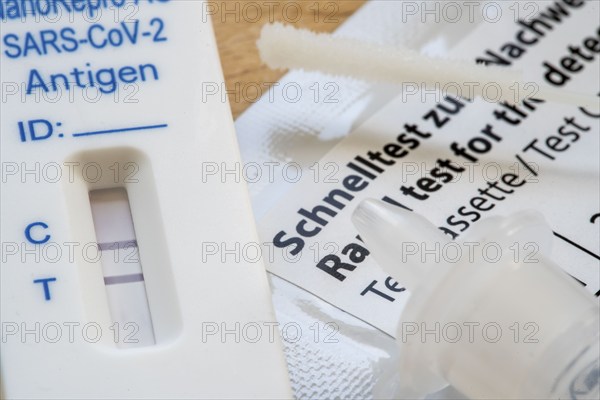 Positive corona antigen rapid test, lay test, self-test, for the detection of SARS-CoV-2 infection, test result positive