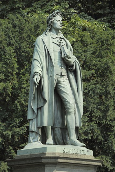 Monument to Friedrich Schiller, sculpture, inscription, Taunusanlage, city centre, Main, Frankfurt, Hesse, Germany, Europe