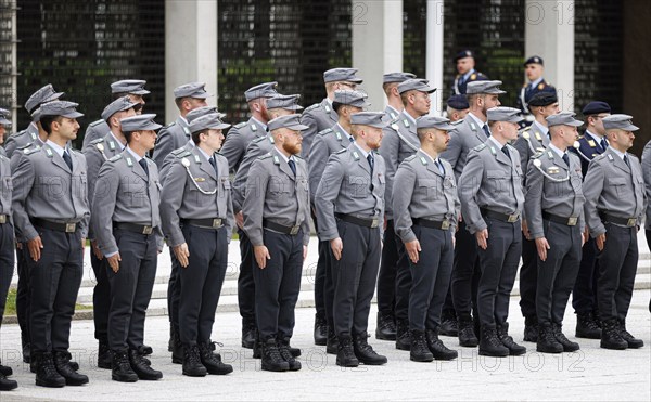 Army soldiers of the guard battalion of an honour formation of the final roll call of the Bundeswehr missions MINUSMA and EUTM Mali at the Federal Ministry of Defence in Berlin, 22.02.2024