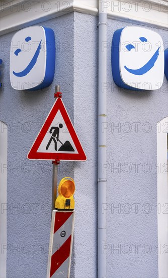 Smiling smiley face above a traffic sign, Bad Reichenhall, Bavaria, Germany, Europe