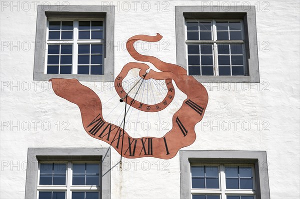 Facade with an artistically painted sundial with Roman numerals, numbers, Salem Castle, former imperial abbey, former monastery of the Cistercian order, Salem, Lake Constance, Lake Constance district, Baden-Württemberg, Germany, Europe