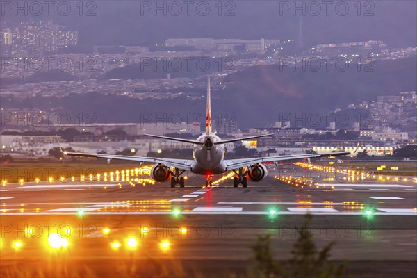 Japan Airlines JAL Boeing 737-800 aircraft at Itami Airport (ITM) in Osaka, Japan, Asia