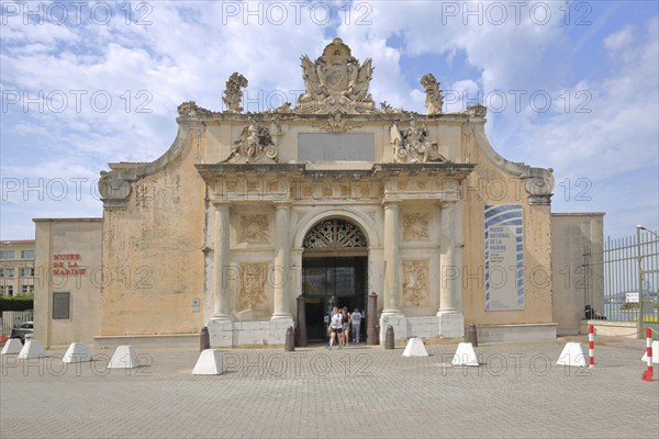 Porte Monumentale de l'Arsenal and Musee national de la Marine, Marine National Museum, city gate, visitors, Place Monsenergue, Toulon, Var, Provence, France, Europe