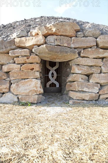 Modern-day neolithic style long Barrow burial chamber for storing cremation urns All Cannings, near Devizes, Wiltshire, UK