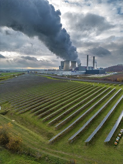 Solarpark Inden, a photovoltaic park in Inden, at the Weisweiler lignite-fired power plant of RWE Power AG in Eschweiler-Weisweiler, base load power plant, burns lignite from the Inden opencast mine, North Rhine-Westphalia, Germany, Europe