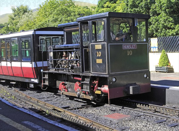 Snowdon Mountain railway, Llanberis, Gwynedd, Snowdonia, north Wales, UK