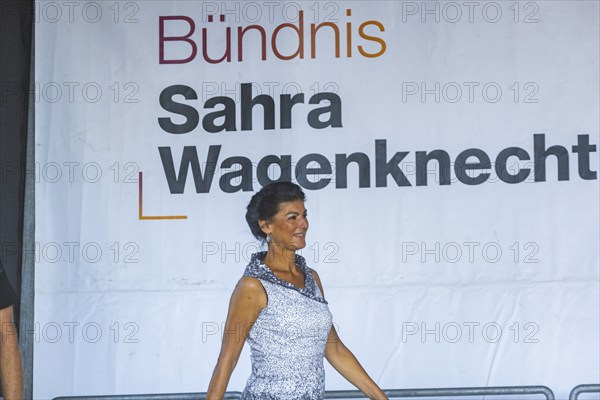 Election campaign event of the Sahra Wagenknecht BSW alliance, on Dresden's Schlossplatz, State election campaign in Saxony, Dresden, Saxony, Germany, Europe