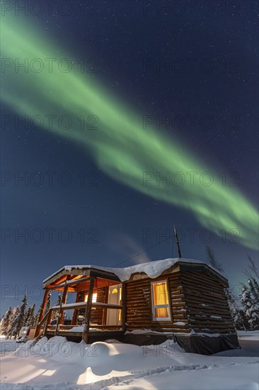 Northern Lights, Aurora borealis, wooden house, cabin, moonlight, winter, snow, Inuvik, Northwest Territories, Canada, North America