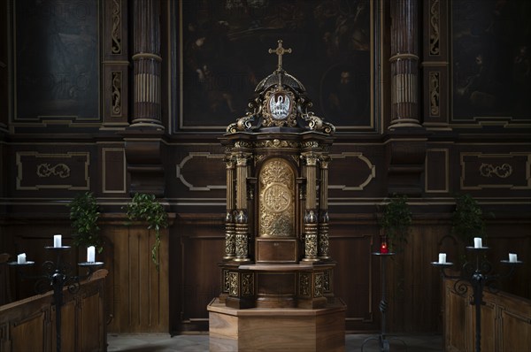 Interior view of the altar, Capuchin Church of St Maximilian, Capuchin Monastery, Merano, Merano, South Tyrol, Autonomous Province of Bolzano, Italy, Europe