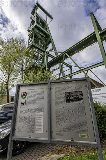 Memorial plaque to miners who died while working at Heinrich colliery from 1878 to 1968, Heinrich 3 shaft, still used for dewatering today, in Essen-Überruhr, North Rhine-Westphalia, Germany, Europe