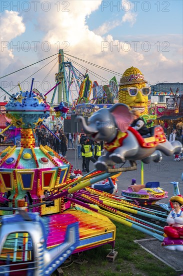 Rides, stalls, at the fair, funfair, spring fair, Easter fair, at the Deutzer Werft, on the Rhine in Cologne, North Rhine-Westphalia, Germany, Europe