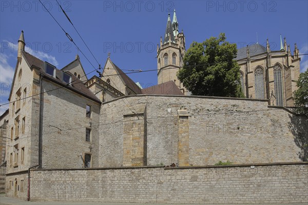 University building and UNESCO cathedral, Erfurt Cathedral, St Mary's Church, university, stone wall, Domstraße, Erfurt, Thuringia, Germany, Europe