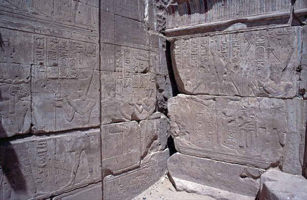 Detail, reliefs, Amun Temple of Hibis, Valley al-Charga, Libyan Desert, Egypt, September 1989, vintage, retro, old, historical, Africa