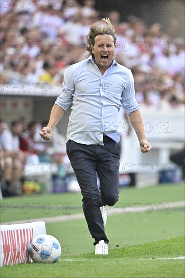 Goal celebration Coach Bo Henriksen 1. FSV Mainz 05 MHPArena, MHP Arena Stuttgart, Baden-Württemberg, Germany, Europe