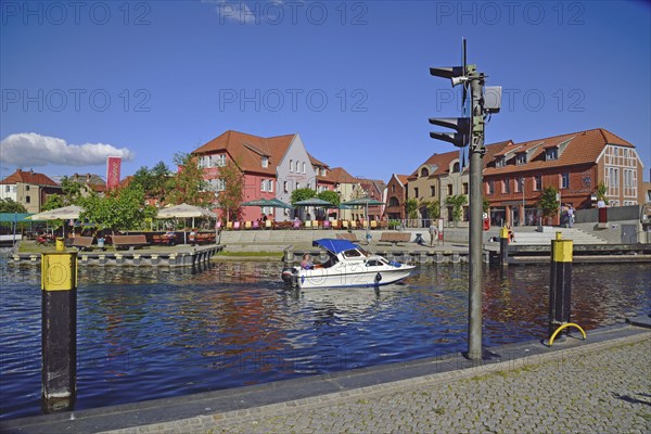 Europe, Germany, Mecklenburg-Western Pomerania, island town of Malchow, Lake Malchow, at the swing bridge, Hotel Insulaner, Malchow, Mecklenburg-Western Pomerania, Germany, Europe