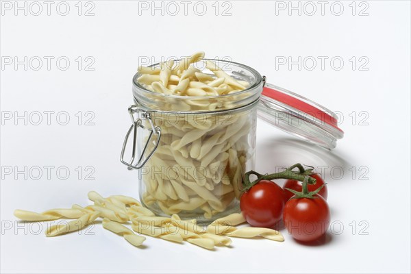 Strozzapreti, Italian pasta in glass containers, Italy, Europe