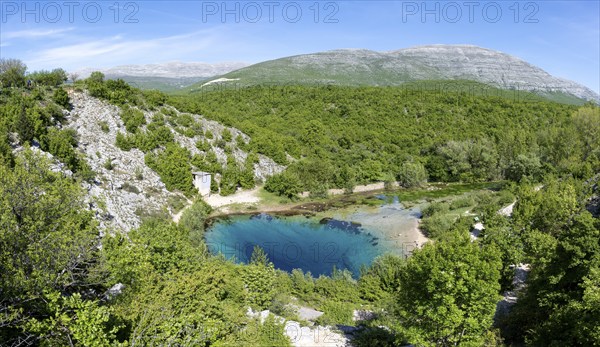 Blue Eye, River Cetina, Cetina, Dalmatia, Croatia, Europe