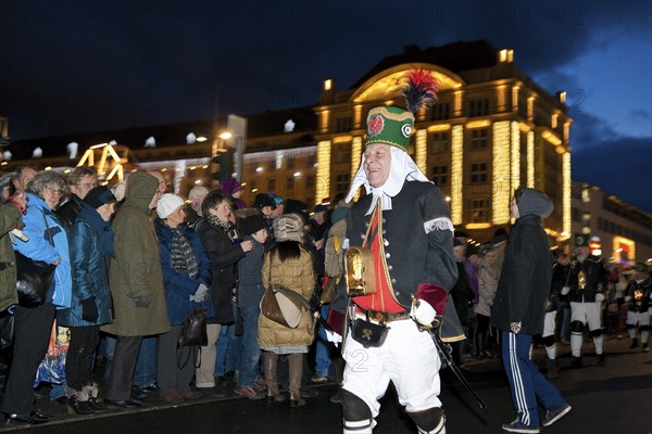 Striezelmarkt, which has been organised since 1434, is the oldest Christmas market in Germany and takes place on the Altmarkt. A new tradition was established in Dresden with a large mining parade organised by mining and smelting miners from the Ore Mountains