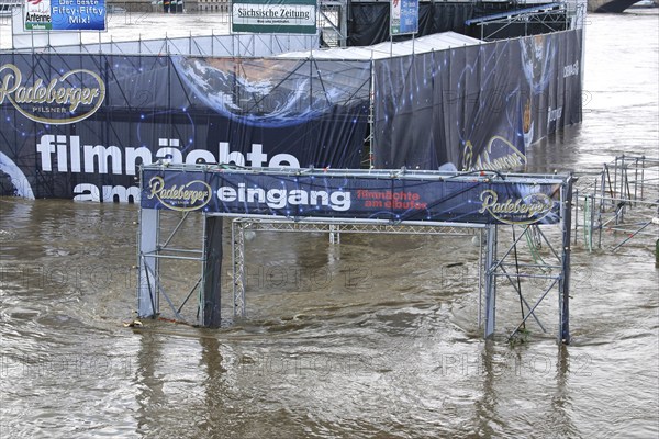 Elbe floods in 2002