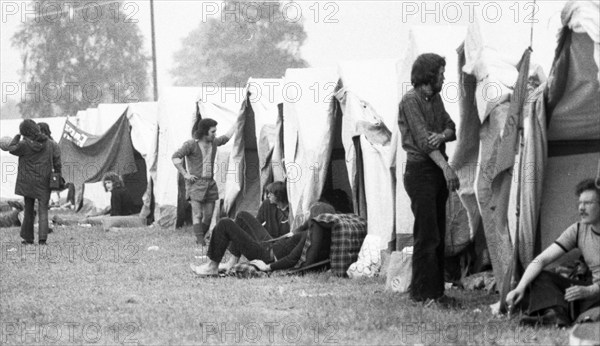 The camps of the DKP-affiliated children's and youth organisations Junge Pioniere and SDAJ at Whitsun 1975 on 17.05.1975 in Schermbeck, Germany, Europe