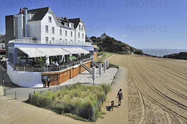 Hôtel de la Plage featuring in the film Les Vacances de monsieur Hulot by the French filmmaker Jacques Tati at Saint-Marc-sur-Mer, Loire-Atlantique, Pays de la Loire, France, Europe