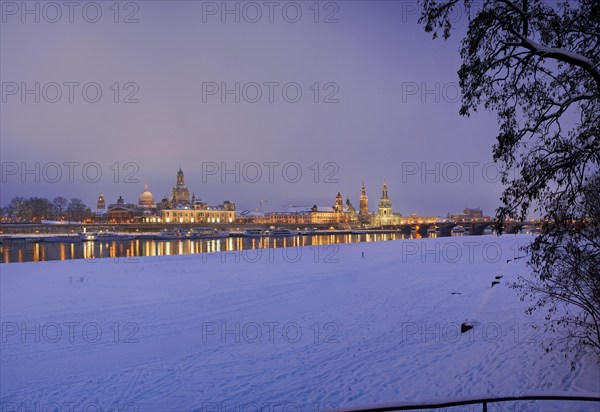 Dresden silhouette in winter