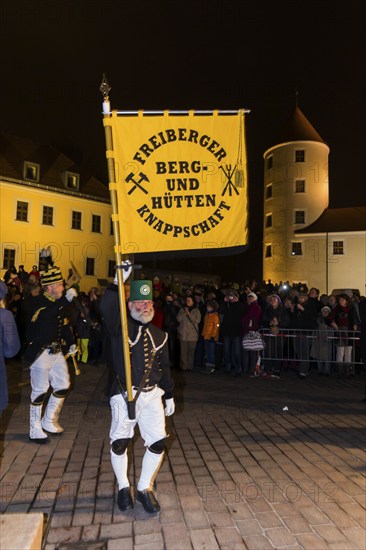 Miners pay their respects on the Schlossplatz