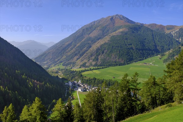 Kals am Großglockner, behind Gorner, Kalser Tal, East Tyrol, Austria, Europe