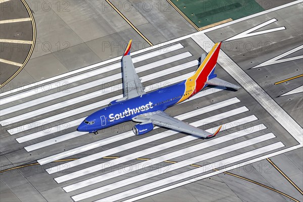 A Southwest Airlines Boeing 737-700 aircraft with registration number N7838A at Los Angeles Airport, USA, North America