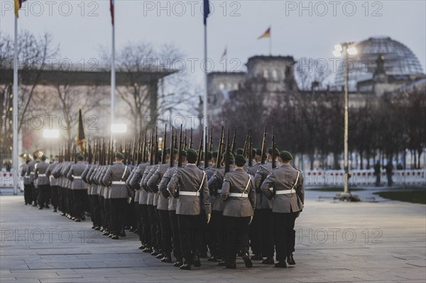 Soldiers from the Bundeswehr Guard Battalion, photographed during a reception with military honours in the courtyard of the Federal Chancellery in Berlin, 13.03.2024