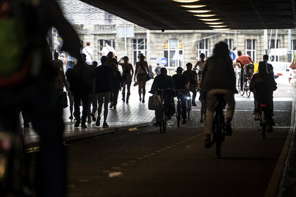 Footpath and cycle path, cycle highway, Cuyperspassage, subway at Central Station, Amsterdam Centraal, Netherlands