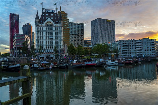 Rotterdam city centre, Oudehaven, historic harbour, The White House, historic office building, historic ships, modern city backdrop, Netherlands