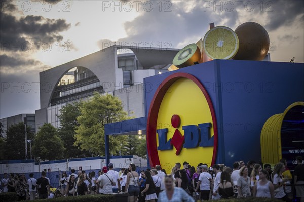 Scenes in the fan zone on Platz der Republik in front of the Reichstag building taken in Berlin, 29 June 2024 during the broadcast of the football match between Denmark and Germany