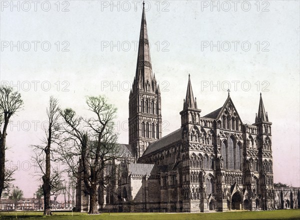 Salisbury Cathedral, officially The Cathedral Church of St Mary, Anglican cathedral and episcopal see of the diocese of Salisbury in the southern English city of Salisbury in the county of Wiltshire, England, c. 1890, Historic, digitally restored reproduction from a 19th century original