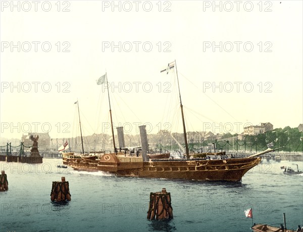 The Royal Yacht Osborne, a paddle steamer owned by the British Government and operated by the Royal Navy, England, c. 1890, Historic, digitally restored reproduction from a 19th century original The Royal Yacht Osborne, a paddle steamer owned by the British Government and operated by the Royal Navy, c. 1890, Historic, digitally restored reproduction from a 19th century original