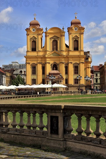 Banat, Timisoara, Timisoara, Old Town, Catholic Cathedral at Piata Unirii, Unification Square, Cathedral Square, Romania, Europe