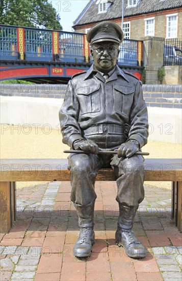 Captain Mainwaring, actor Arthur Lowe, sculpture, Thetford, Norfolk, England, UK by Sean Hedges-Quinn 2010