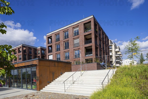 New development area Hafen City, on the site of the old neustädter Elbhafen harbour, Wohnungsbau Dresden, Dresden, Saxony, Germany, Europe