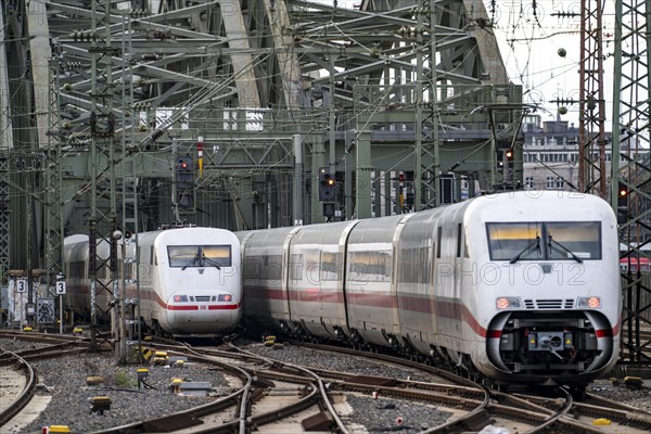Track system in front of Cologne Central Station, Hohenzollern railway bridge over the Rhine, ICE long-distance trains, Cologne, North Rhine-Westphalia, Germany, Europe
