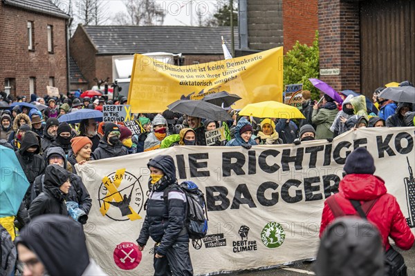 Demonstration against the demolition of the lignite village of Lützerath, from the village of Keyenberg the demonstrators marched to the edge of the Garzweiler open-cast mine and on to the rest of the village of Lützerah, Erkelenz, North Rhine-Westphalia, Germany, Europe