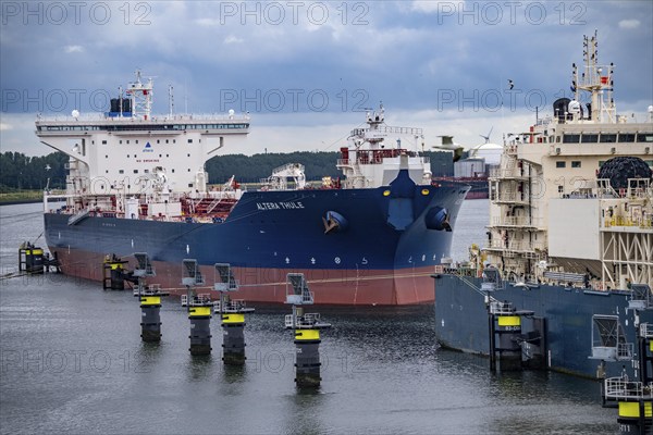 Tankers, in the petroleum harbour, seaport of Rotterdam, Maasvlakte, Rotterdam Netherlands