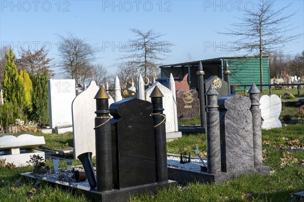 Islamic burial grounds at the Hallo cemetery in Essen-Stoppenberg, one of the largest Islamic burial grounds in Germany