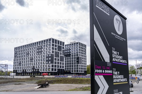 The Seven-Stones Quartier in Bochum, a campus with student flats, business flats, office space, catering and service areas, functions as a climate protection settlement, North Rhine-Westphalia, Germany, Europe